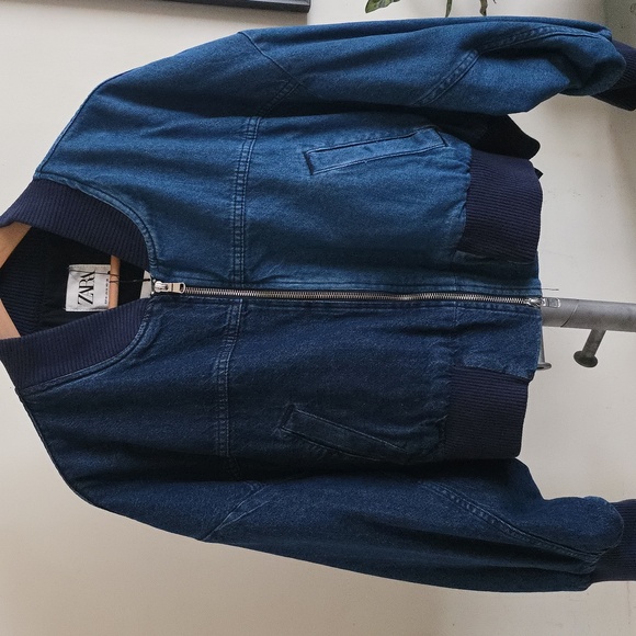 ZARA The Contrast Denim Bomber Jacket - Picture 6 of 13